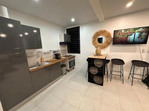 L’écrin de Jade (L’ecrin de Jade) in เรอมีร์-มงโฌลี