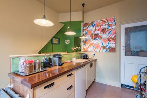 Folkestone Terrace - Quirky Vibe Holiday Home - Folkestone