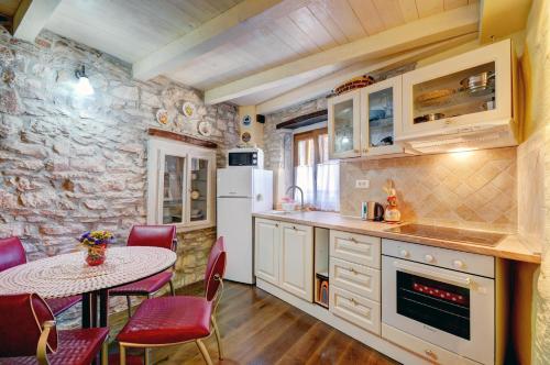 Apartment Etta - image 5