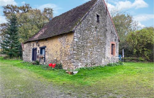 1 Bedroom Nice Home In Saint Martin Le Mault