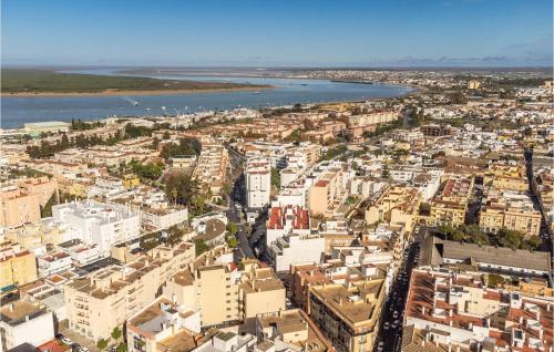 2 Bedroom Awesome Apartment In Sanlucar De Barrameda