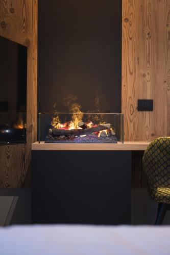 DOLOMITI EXCLUSIVE YOUR MOUNTAIN SUITE DOLOMITI EXCLUSIVE YOUR MOUNTAIN SUITE