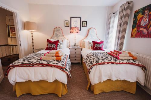 Hoole House