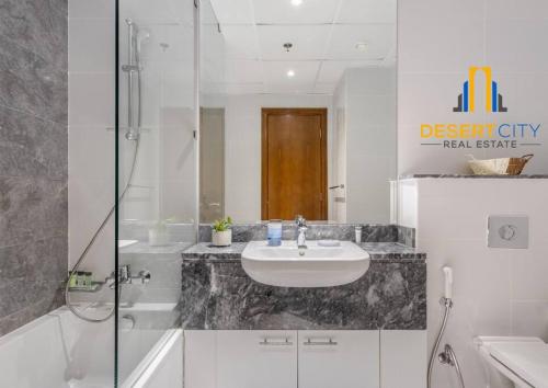 Fully Furnished 3 Bed in Habtoor City, Hosted by Desert City Stays, Dubaj (fotografie 2)