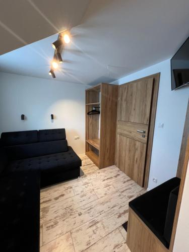 Ostoya Twoya Ostoya Twoya