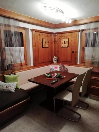 Ferienwohnung Thresi Leo in Hart im Zillertal, Österreich