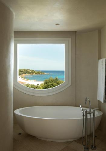 Romazzino a Luxury Collection Hotel - image 11