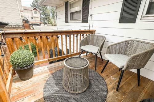 Stylish remodeled studio near IvyWild/Downtown in Colorado Springs, USA
