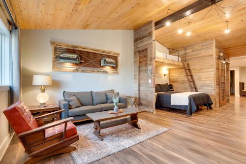 Unique Stay on Harrison Hills Trails with Sauna! in Tomahawk, USA