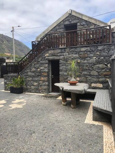 Cozy chalet with ocean view 2