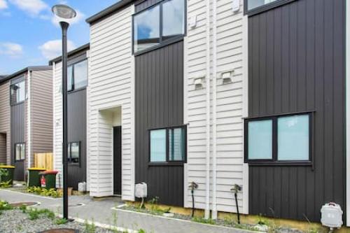 المنظر الخارجي, Urban Pulse Townhouse with parking in أوتاهوهو