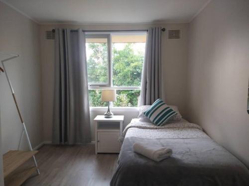 Happy Spacious Home nr Canberra Hospital in Red Hill