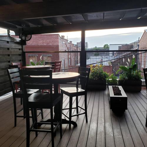 設施, Natchez Manor Bed & Breakfast in 市中心