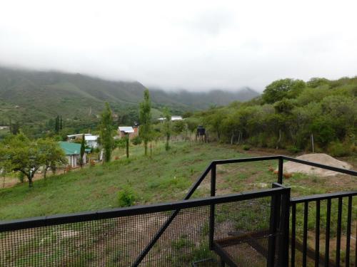Utopía - Cabaña de Montaña (Utopia - Cabana de Montana) in El Rodeo