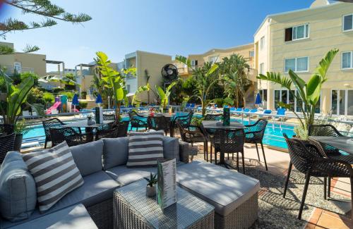 Futura Hotel - image 9