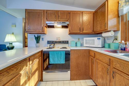 Hague Vacation Rental about 2 Mi to Lake George! in Ticonderoga, USA