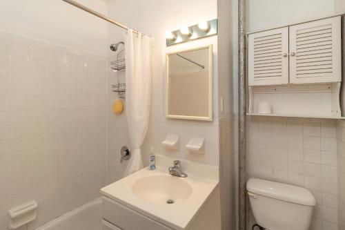 The Upper East Side Monthly Rentals Apartments, New York (photo 9)