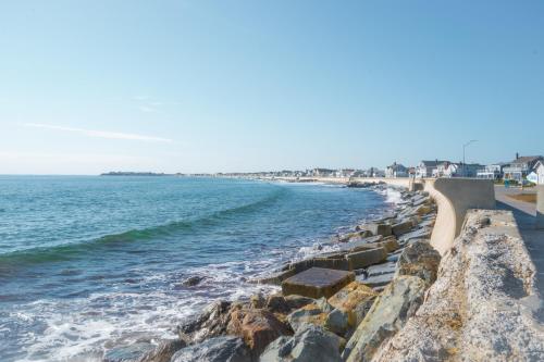 935 Ocean a Beachside Inn - image 3
