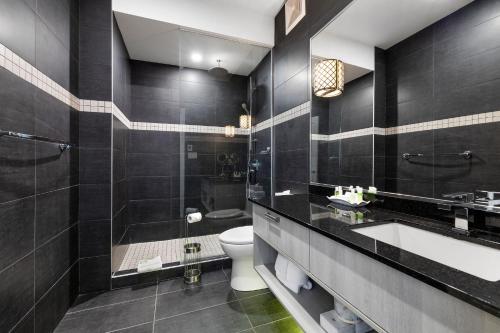 Deluxe Plus Room / Kitchenette / Animals Permitted on 1st floor ($) image 3