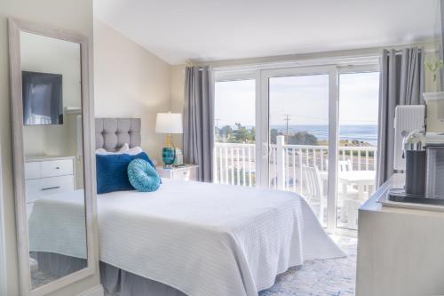 935 Ocean a Beachside Inn - image 14