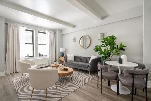 73-201 New 1BR 1Bth UWS Doorman Gym, New York (Foto 3)