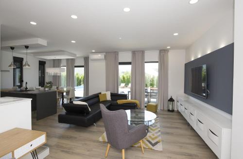 Holiday Home EB - image 10