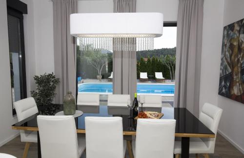 Holiday Home EB - image 6