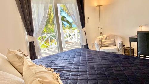 Eleuthera Retreat - Villa & Cottages on pink sand beachfront