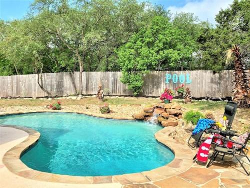 Fun Getaway With Private Pool Boat Ramp and More