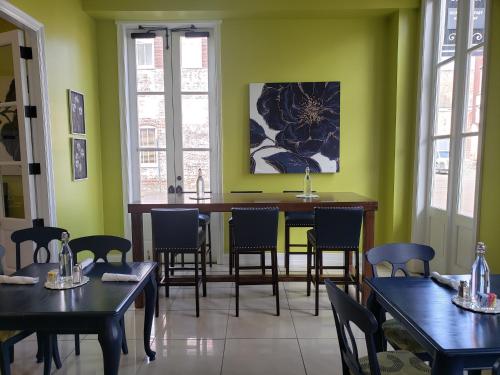 設施, Natchez Manor Bed & Breakfast in 市中心