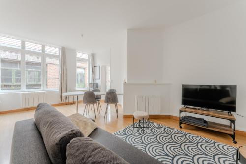 La bulle Arrageoise - Grand place - Spacieux - Lumineux - Lit King Size - Wifi - Parking public, Arras