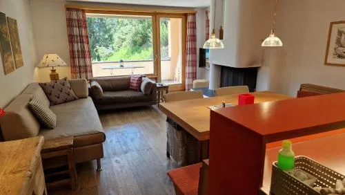 Aparthotel Chesa Bellaval in Silvaplana, Schweiz