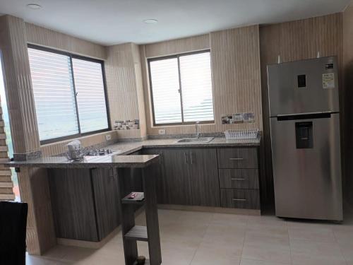 2 bedrooms, 3 beds