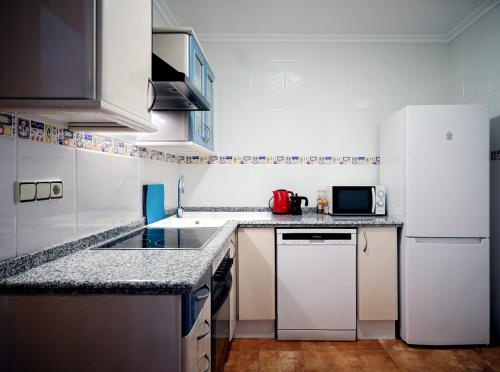 Cozy apartment near the center, Torres de Serrano, Valencie (fotografie 9)