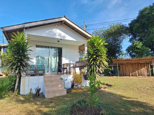 Miss You Beach Resort Koh Mak in เกาะหมาก (ตราด)