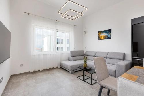 Two-Bedroom Apartment with Terrace and Sea View