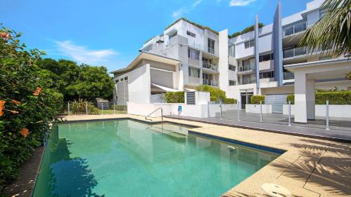 Poolside Luxury Ettalong Beach