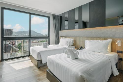 room detail thumbnail 0