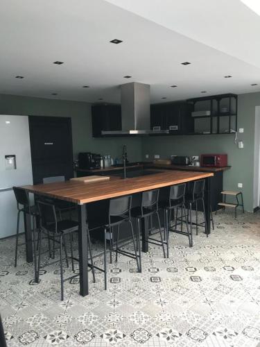 PAUSE NATURE SORBAIS gîte 2 personnes avec grand SPA privatif, STREAMING et arrivée autonome (PAUSE NATURE SORBAIS gite 2 personnes avec grand SPA privatif, STREAMING et arrivee autonome) in Peronne