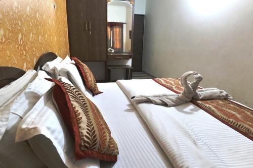 Superior Double Room image 8