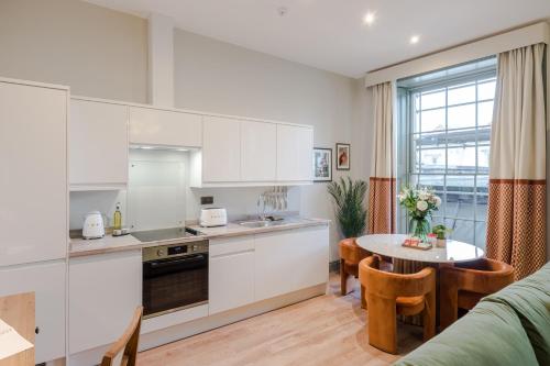 Mutfak, Redland Place - Your Apartment in Bristol