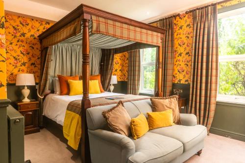 Double Room with Four Poster Bed