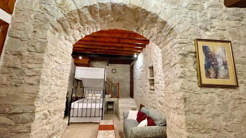 B&B Dorós - Juliet Suite by TrulyCyprus - Bed and Breakfast Dorós