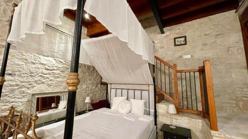 Juliet Suite by TrulyCyprus in Dhoros