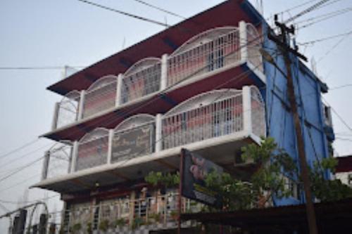 . Hotel Amy Pasighat