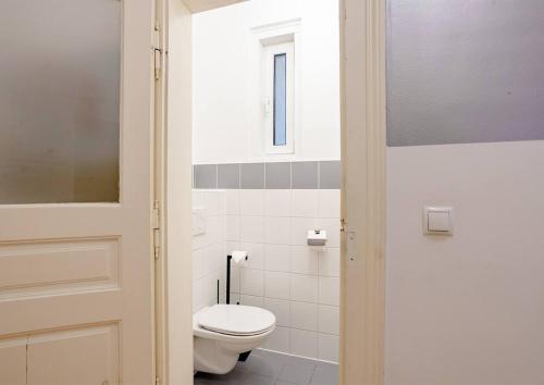 Exclusive Apartment City Center - image 14