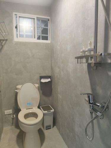 SOHO Military Dependent's Villages Guesthouse - 샤워실