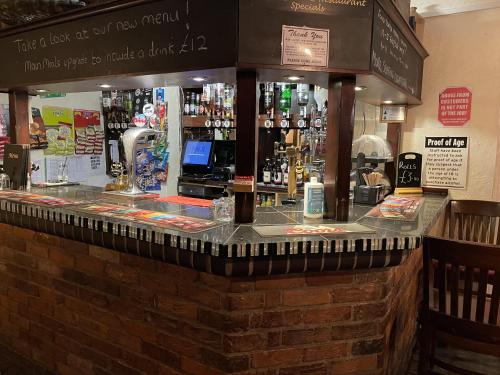 Riverside Bar and Restaurant 2