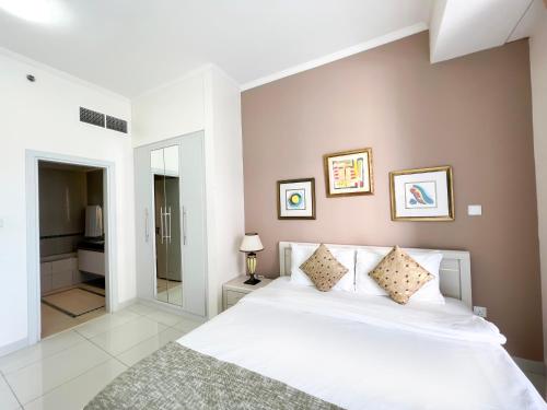 Luton Vacation Homes -sea view -Damac Heights, Dubai Marina -90AB2, Dubai (photo 8)