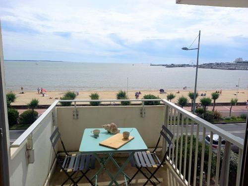 Royan - VUE MER pour cet APPARTEMENT face à la PLAGE - GRANDE CONCHE - Location saisonnière - Royan